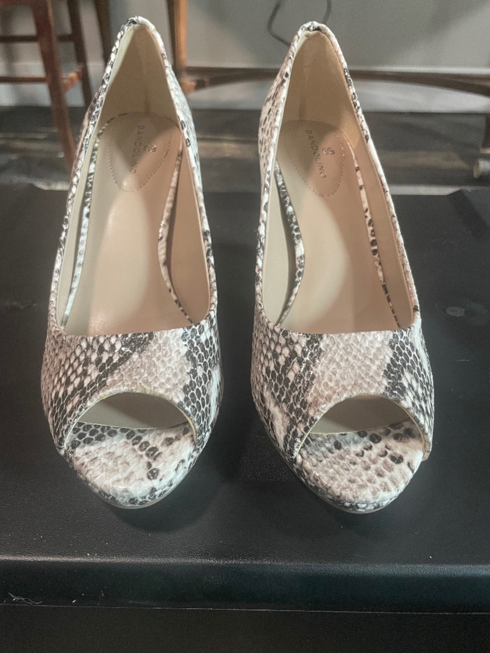 Ladies’s Bandolina shoes.  Like new!